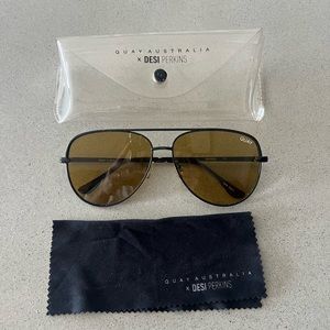 Quay x Desi Perkins High Key Sunglasses